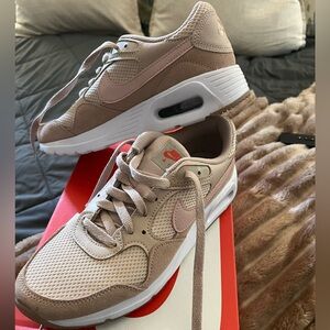Women’s Nike Air Max SC
